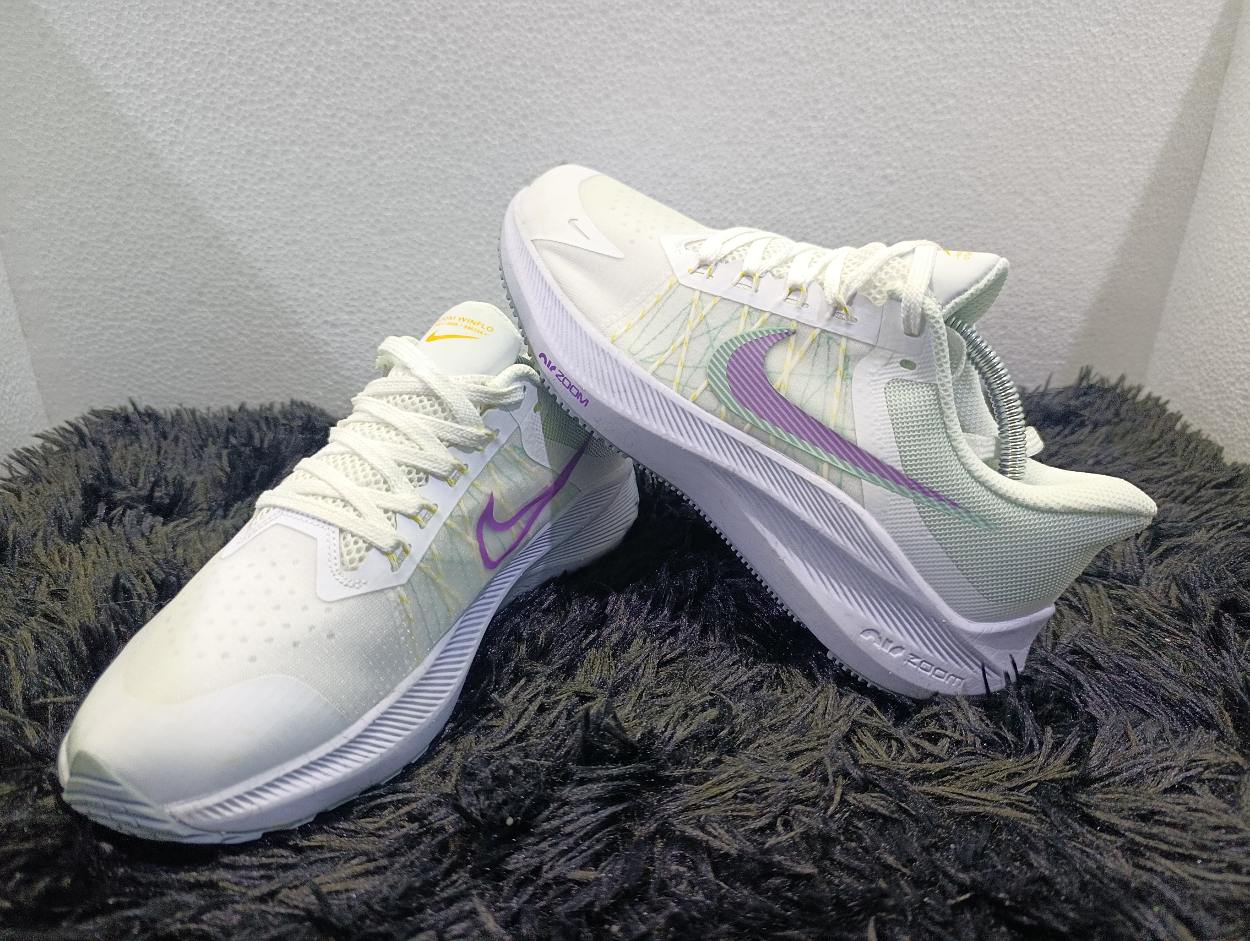 NIKE AIR ZOOM WINFLO 8 BLANCO