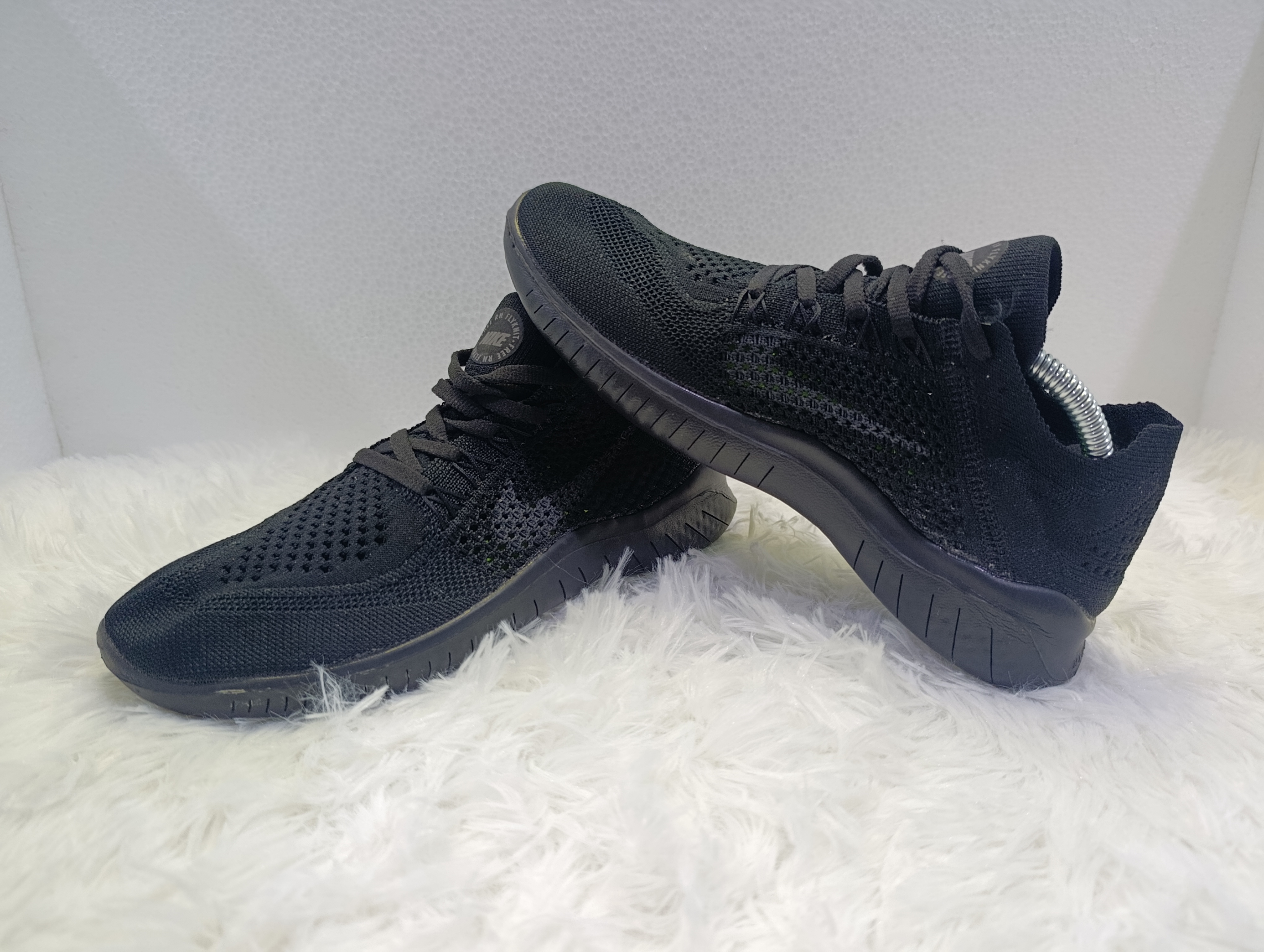 NIKE FREE RN FLYKNIT NEGRO