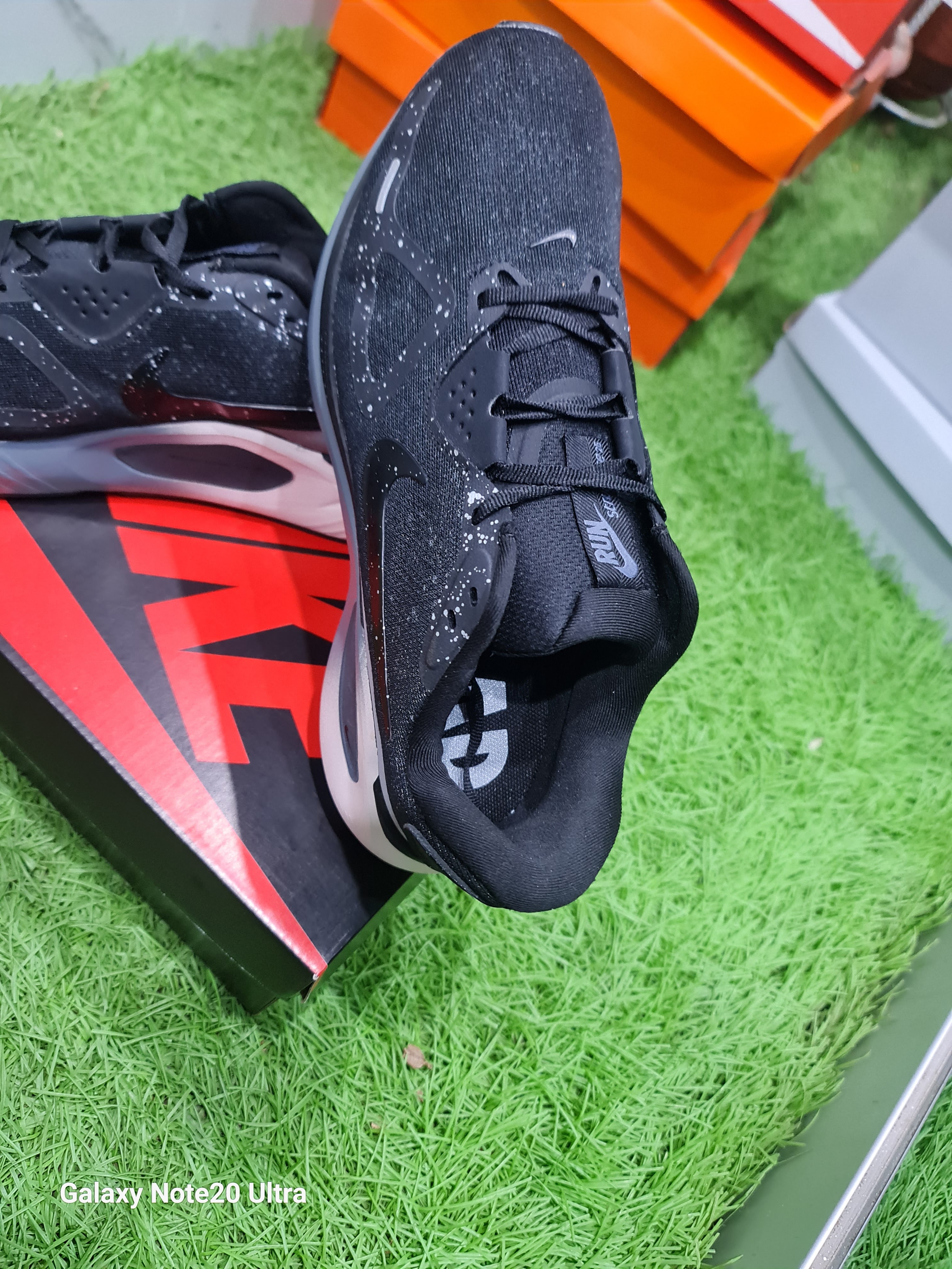 NIKE STRUCTURE 26 NEGRO — foto 2