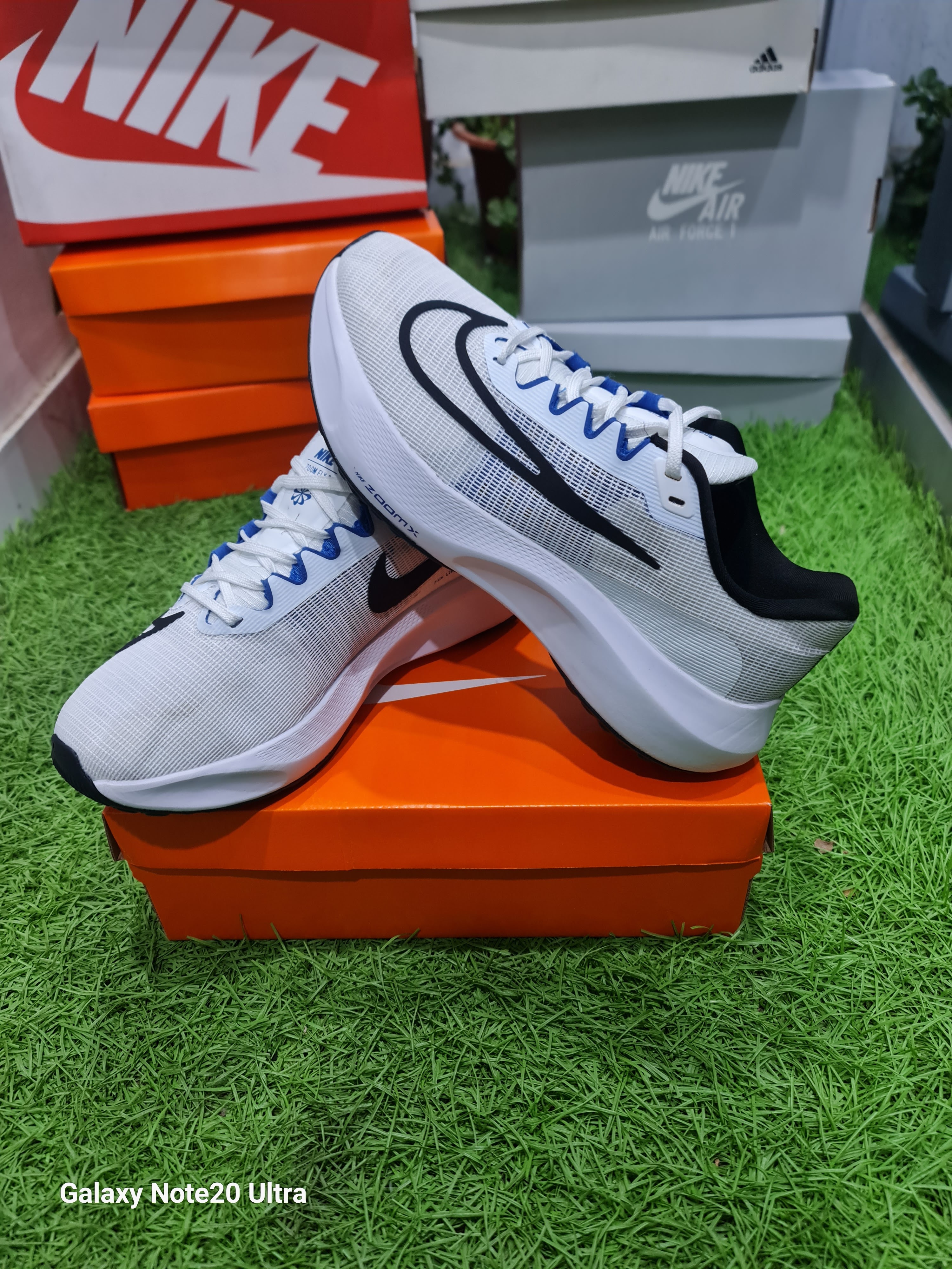 NIKE ZOOM FLY 5 BLANCO