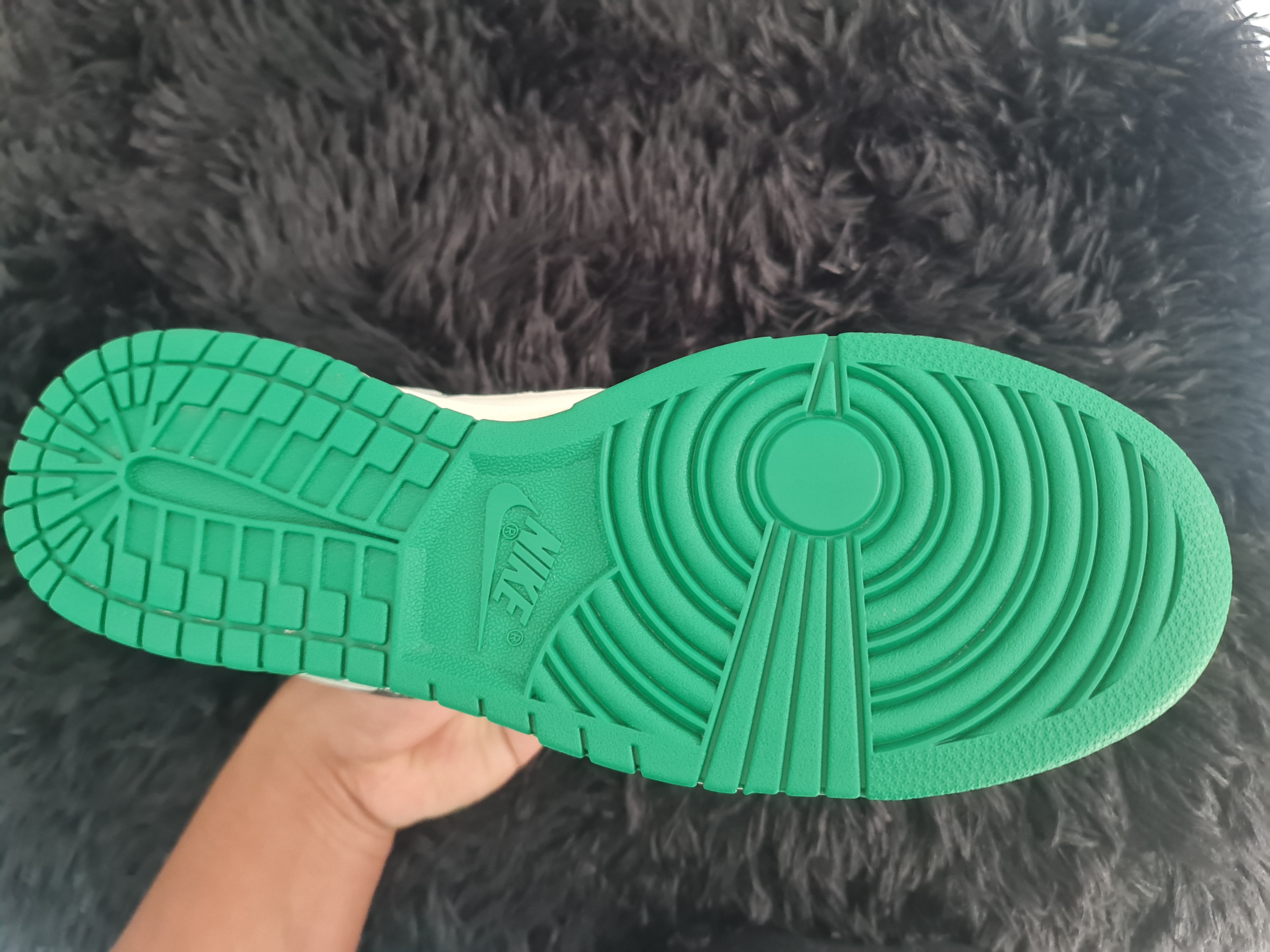 NIKE DUNK LOW NEGRO/VERDE — foto 6