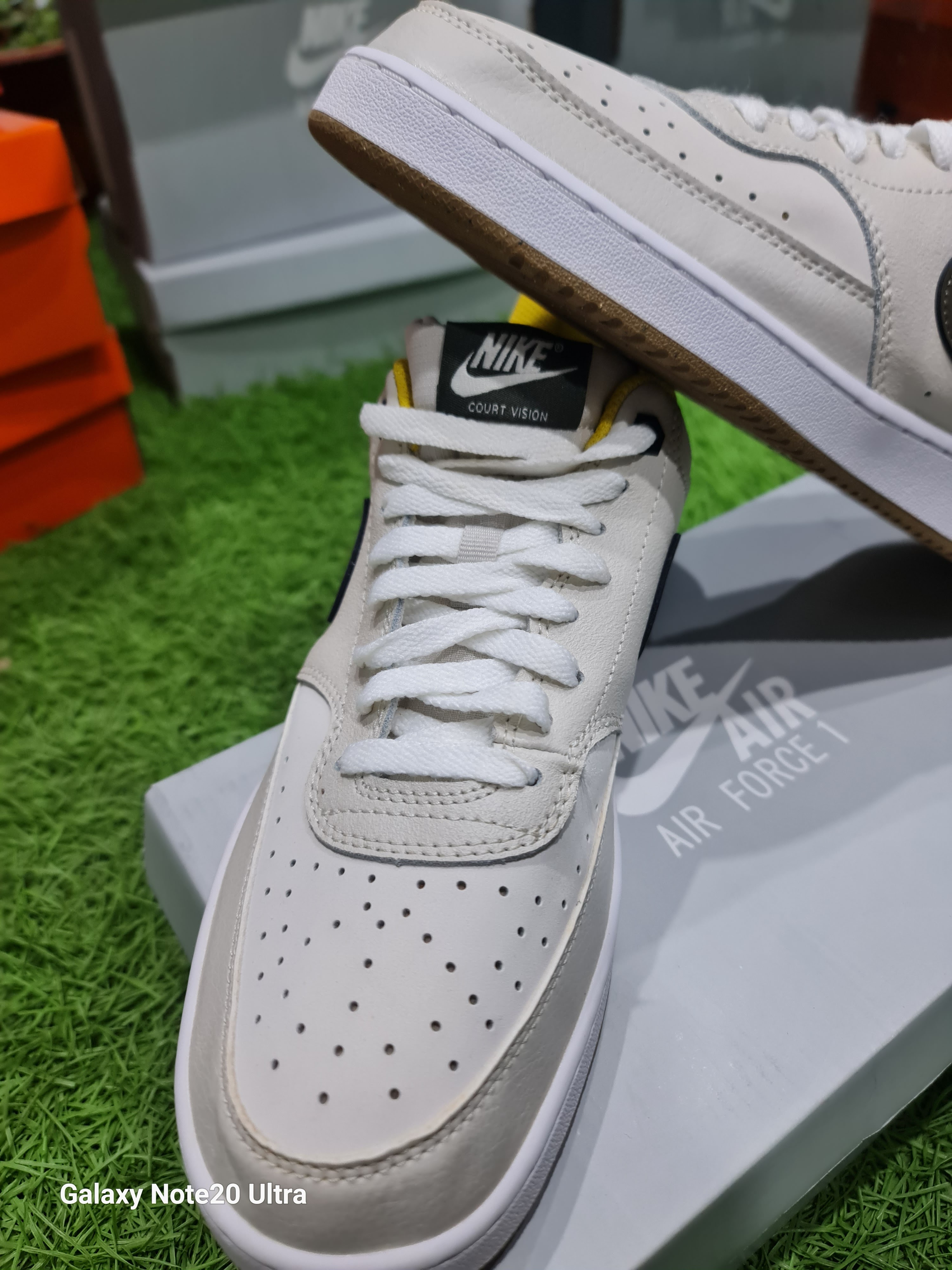 NIKE COURT VISION LOW BEIGE/VERDE — foto 3